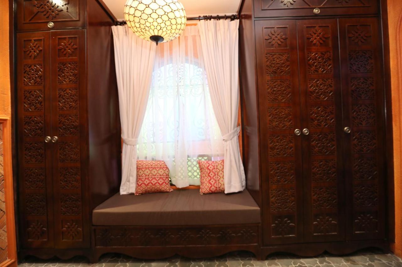 Aquarizon Boutique Hostel & City Bar Ho Chi Minh City Bagian luar foto
