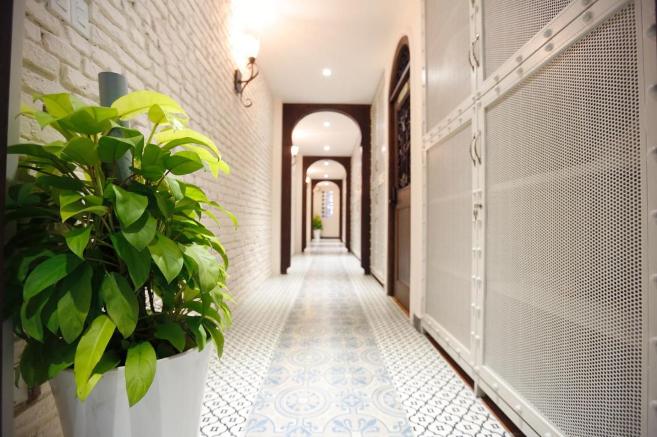 Aquarizon Boutique Hostel & City Bar Ho Chi Minh City Bagian luar foto