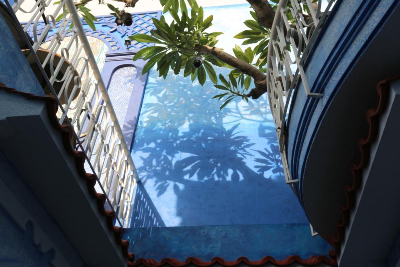 Aquarizon Boutique Hostel & City Bar Ho Chi Minh City Bagian luar foto