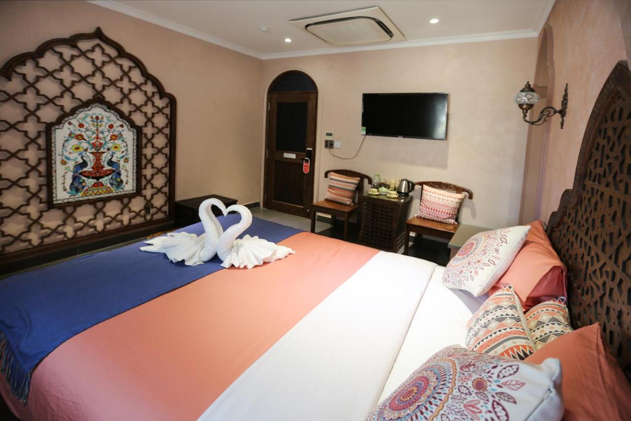 Aquarizon Boutique Hostel & City Bar Ho Chi Minh City Bagian luar foto